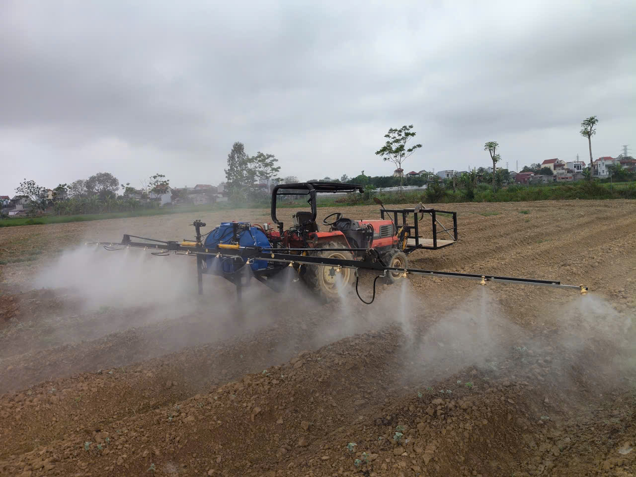 Giàn phun Gật Gù 300lit KTM